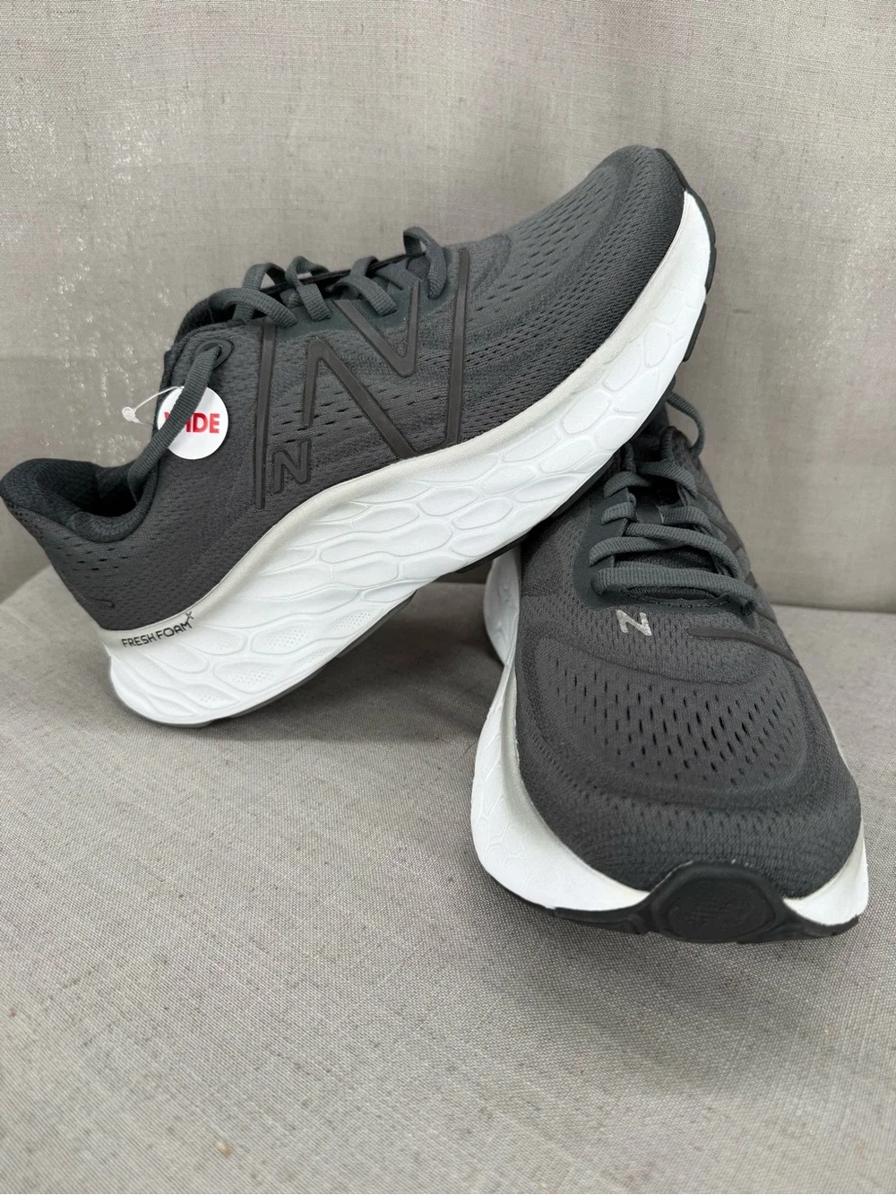NWB New Balance Fresh Foam 1080V Running Shoes Mens Size 8.5 Wide Black Sneakers